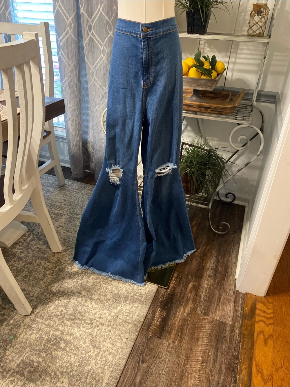 Fashion Nova Distressed Flare Jeans in Medium Blue